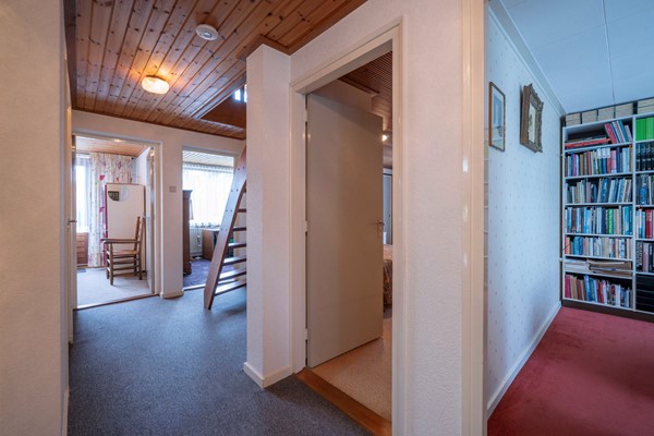 Medium property photo - Eikenlaan 9, 4731 CP Oudenbosch